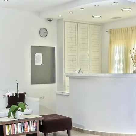 Hotel Adriani Naxos City
