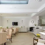 Szálloda Adriani Naxos City