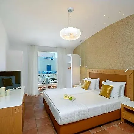 Adriani Hotel Naxos City