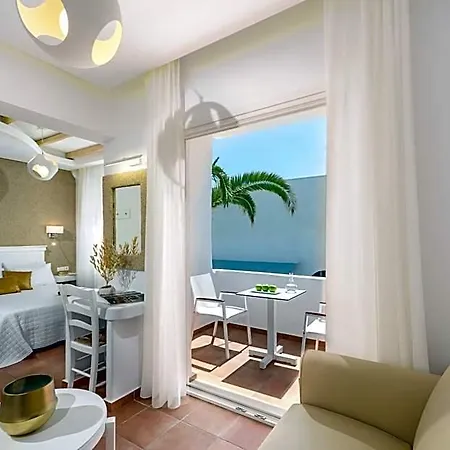 Adriani 4* Naxos City