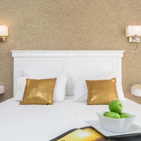 Hotel Adriani Naxos City