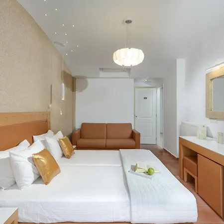Adriani Hotell 4*